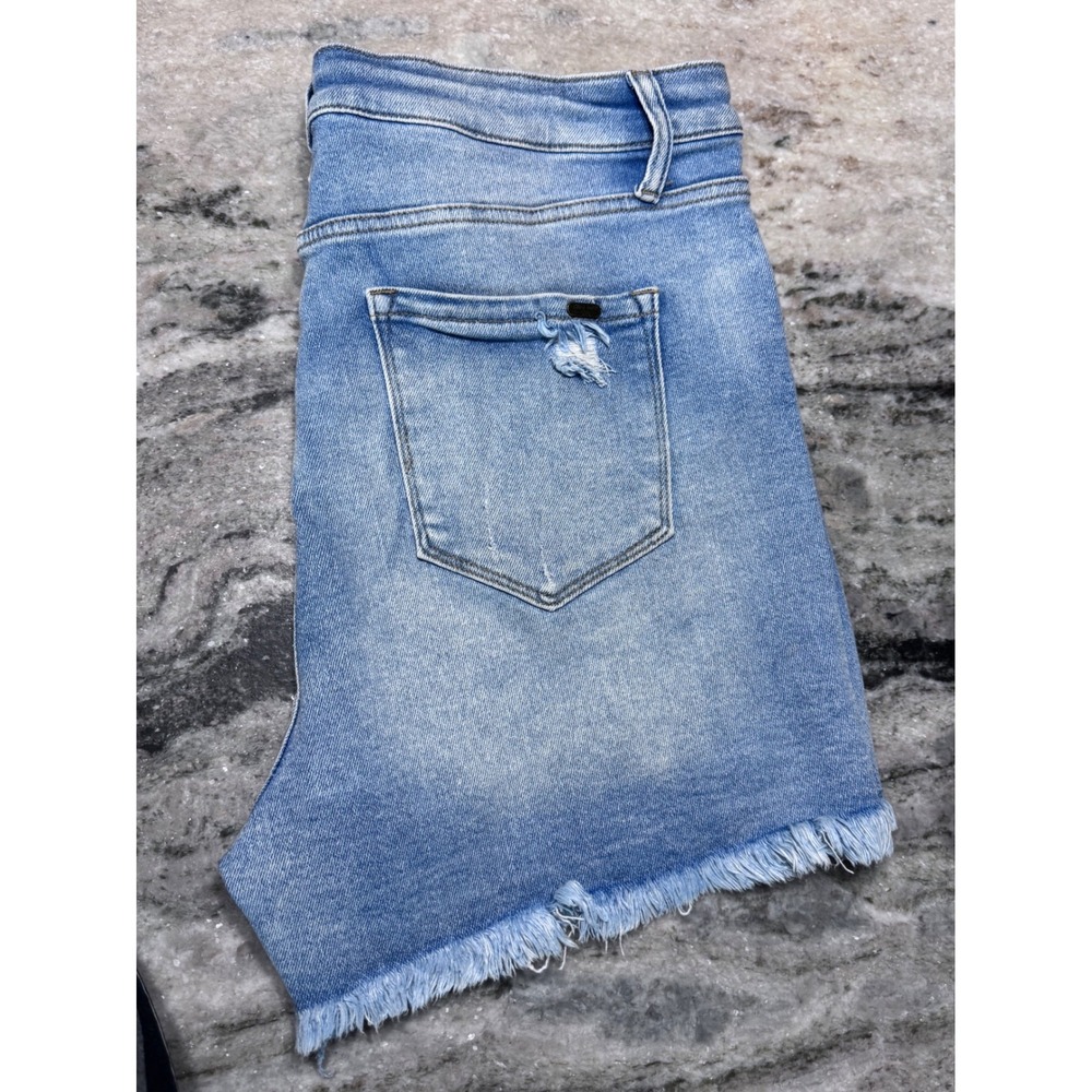 Chic Soul Denim Shorts Distressed Light Wash 16 Boho Western Summer Distressed - Picture 3 of 8